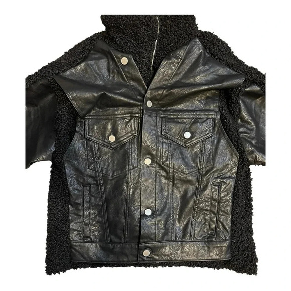 Blank NYC Black Vegan Leather & Sherpa Edge to Edge warm soft Trucker Jacket - Picture 4 of 8